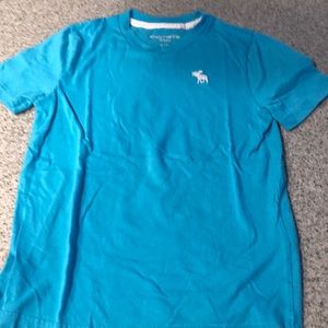 Abercrombie t shirt